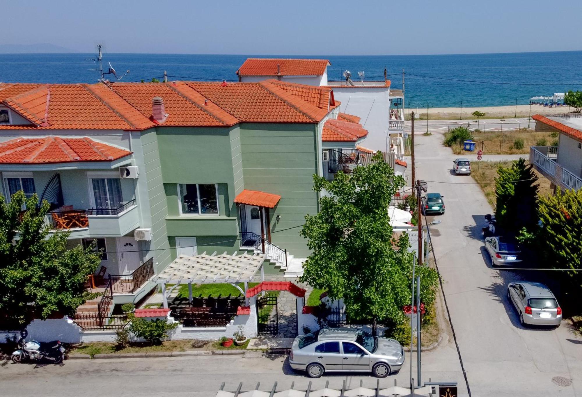 Athanasia Inn Vrasná Kültér fotó