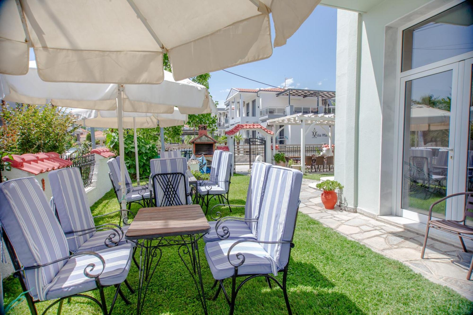 Athanasia Inn Vrasná Kültér fotó